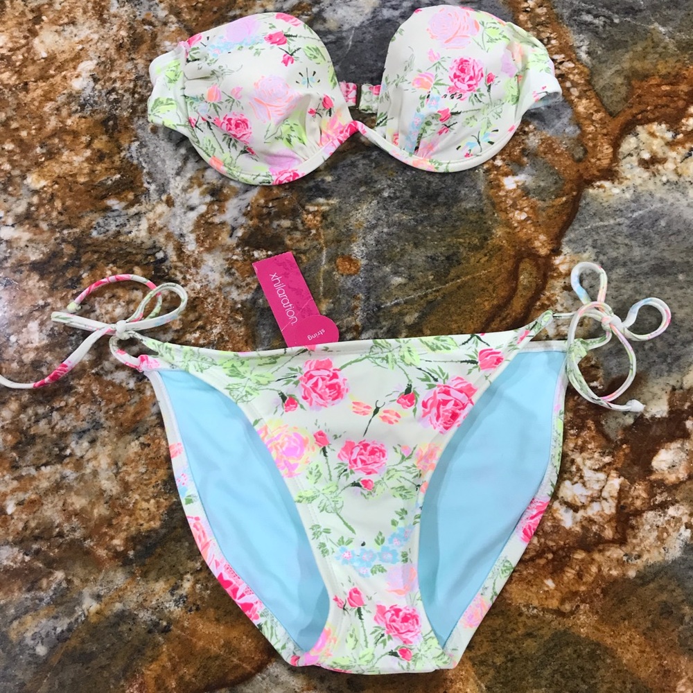 NWT Exhilaration Bikini size Medium
